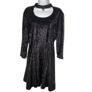 Vintage Black Velvet Heart Choker Dress Cutout Neckline Size L